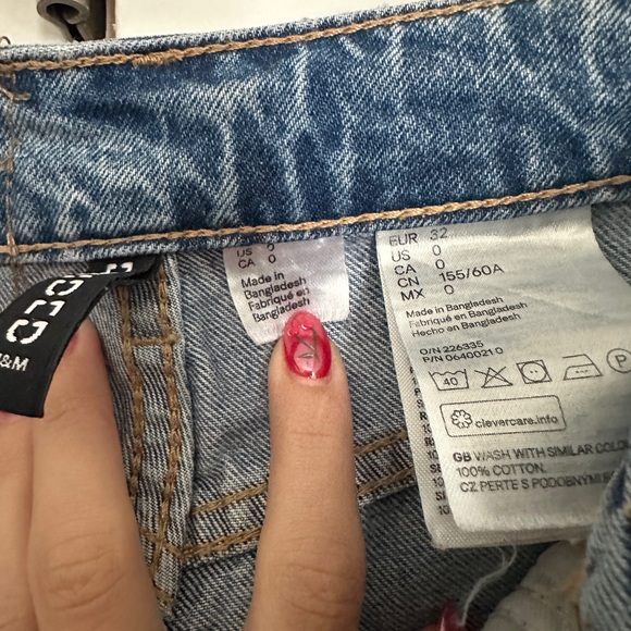 staright leg jeans - Picture 2 of 4